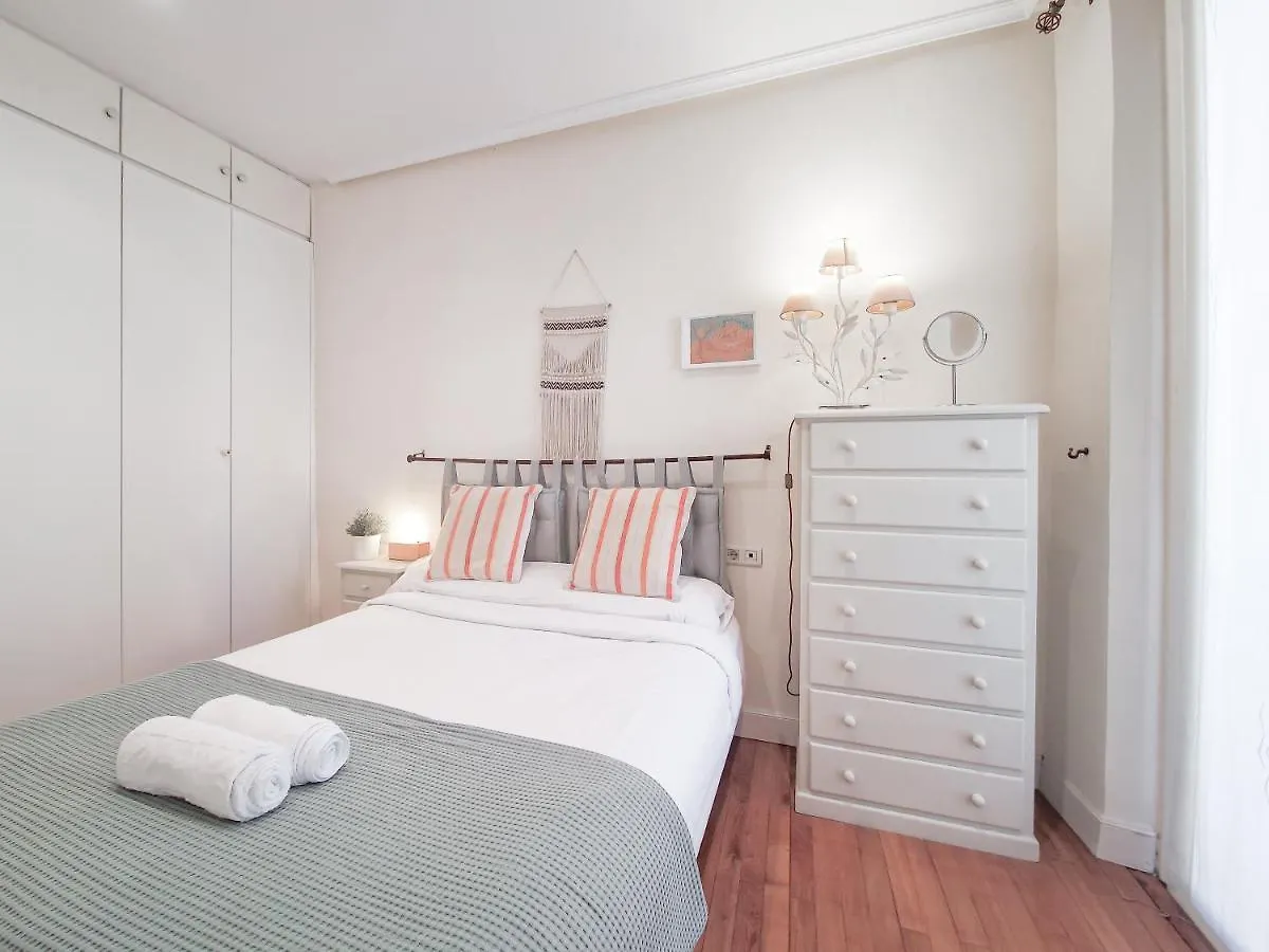 Apartment Casa Del Norte - Quiet, Cozy & Fantastic Location! San Sebastián