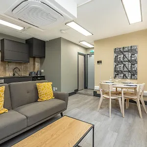 Charming 1br Flats In The Heart Of Of Appartement Londres